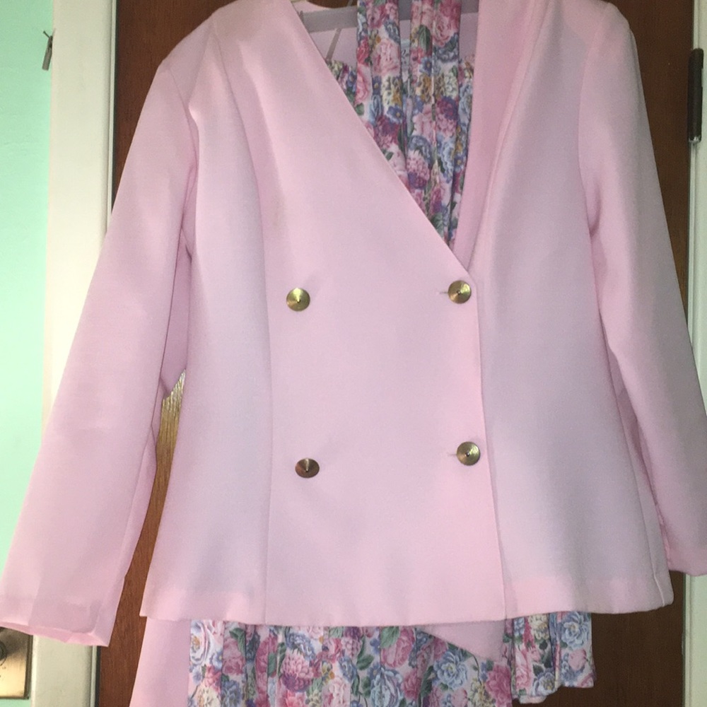 Blazer, 2 Skirts and Scarf
